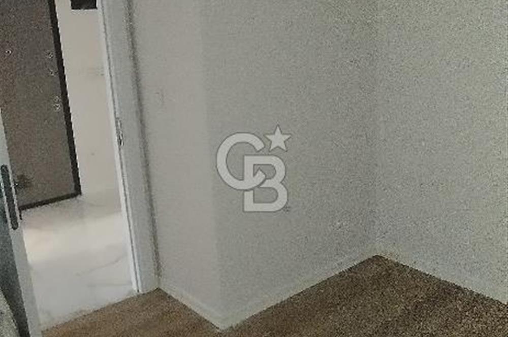 Balçova Ata Caddesinde Merkezi Konumda Lüks 3+1 Kiralık Daire