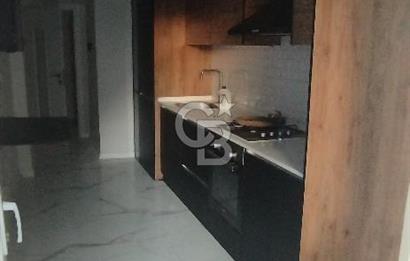 Balçova Ata Caddesinde Merkezi Konumda Lüks 3+1 Kiralık Daire
