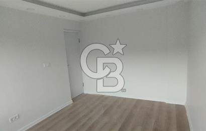 Balçova Ata Caddesinde Merkezi Konumda Lüks 3+1 Kiralık Daire