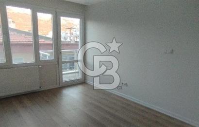 Balçova Ata Caddesinde Merkezi Konumda Lüks 3+1 Kiralık Daire