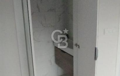 Balçova Ata Caddesinde Merkezi Konumda Lüks 3+1 Kiralık Daire