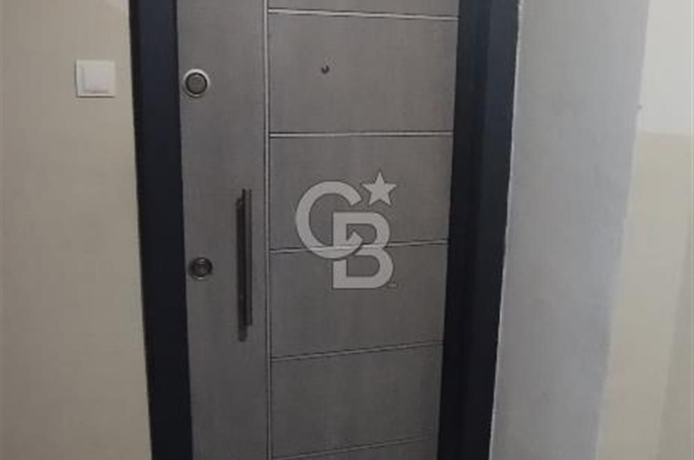 Balçova Ata Caddesinde Merkezi Konumda Lüks 3+1 Kiralık Daire
