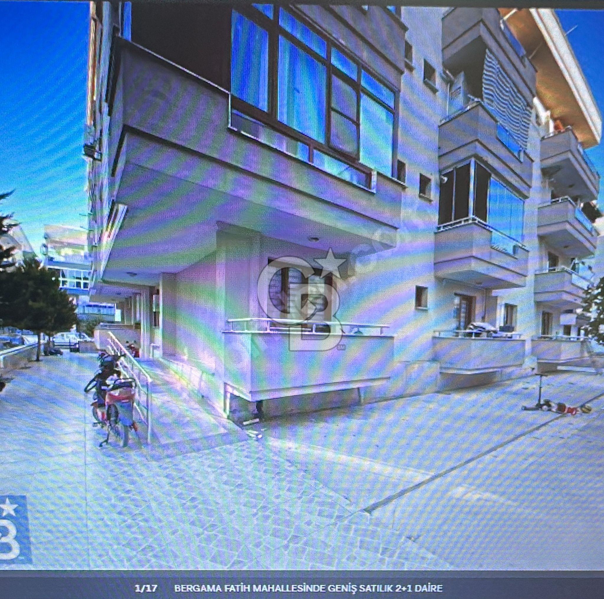 BERGAMA FATİH MAHALLESİNDE GENİŞ SATILIK 2+1 DAİRE