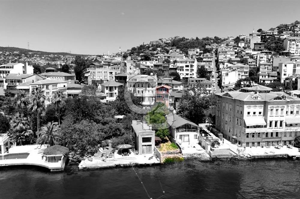 BEYKOZ YALIKÖYDE DENİZE SIFIR, BAHÇELİ, YENİLENEBİLİR YALI