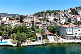 BEYKOZ YALIKÖYDE DENİZE SIFIR, BAHÇELİ, YENİLENEBİLİR YALI