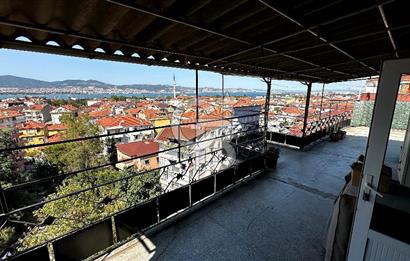 CB TAN - GÖLCÜK MERKEZ MUHTEŞEM DENİZ MANZARALİ SATILIK DAİRE