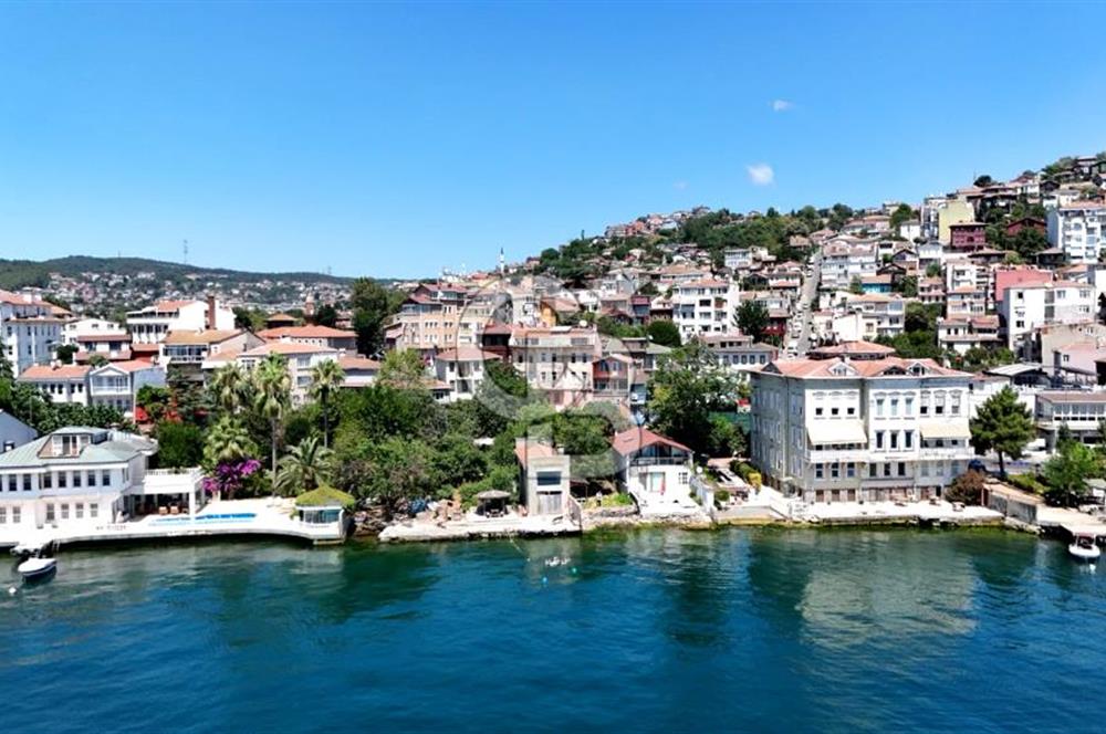 BEYKOZ YALIKÖYDE DENİZE SIFIR, BAHÇELİ, YENİLENEBİLİR YALI