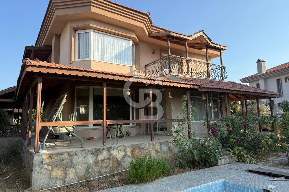 SEFERİHİSAR ULAMIŞTA SATILIK VİLLA – 750 m² ARSA İÇİNDE 3+1 MÜŞTEMİLATLI