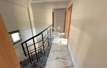 Dikili Uzunburun'da Doğa İle İç İçe Satılık 4+1 Dubleks Villa