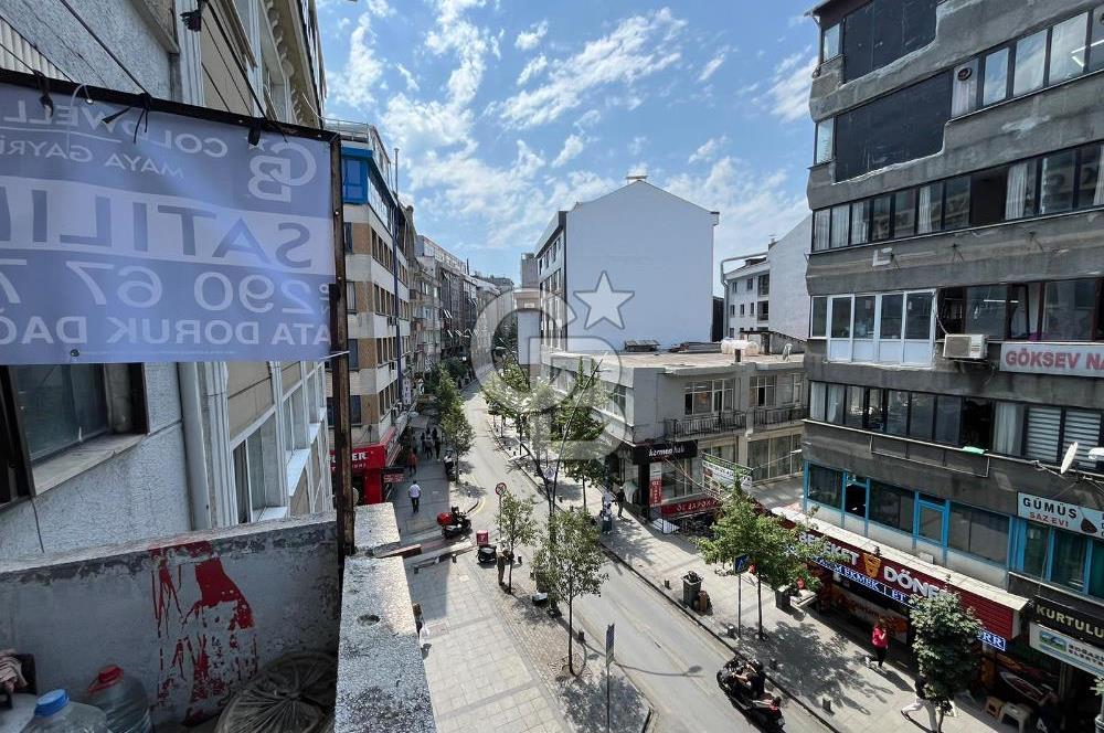 ÇAĞLAYAN'DA VATAN CADDESİ ÜZERİNDE BALKONLU DAİRE