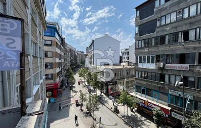 ÇAĞLAYAN'DA VATAN CADDESİ ÜZERİNDE BALKONLU DAİRE