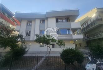 DİKMEN ŞEFTALİ CADDESİNDE BAHÇE KATI SATILIK 1+1