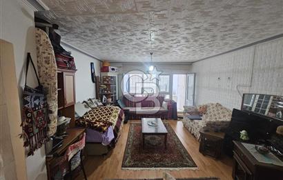 DİKMEN ŞEFTALİ CADDESİNDE BAHÇE KATI SATILIK 1+1