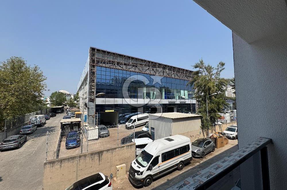 İzmir Karşıyaka Şemikler'de Satılık 1+1 Sıfır Daire