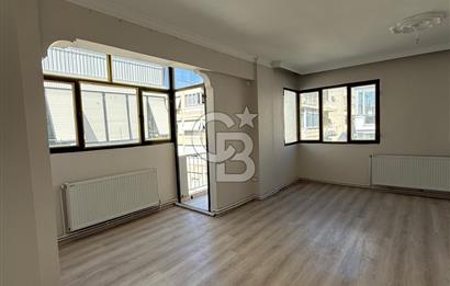 BOSTANLI SUAT TAŞER SOKAĞI'NDA SAHİLE 400 MT MESAFEDE  3+1 KİRALIK DAİRE