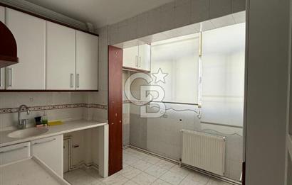 BOSTANLI SUAT TAŞER SOKAĞI'NDA SAHİLE 400 MT MESAFEDE  3+1 KİRALIK DAİRE