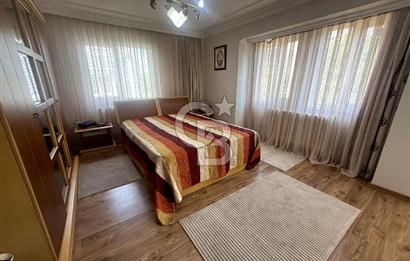 Güzelyurtta Spil Manzaralı Site İçi 5+1 Tripleks Villa