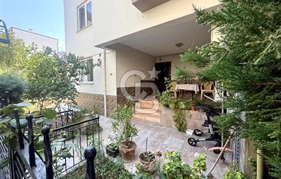 Güzelyurtta Spil Manzaralı Site İçi 5+1 Tripleks Villa