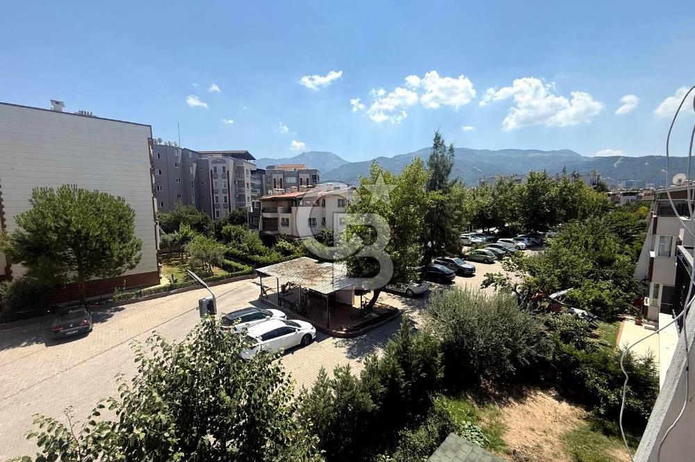 Güzelyurtta Spil Manzaralı Site İçi 5+1 Tripleks Villa