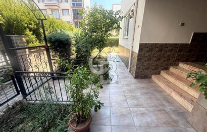 Güzelyurtta Spil Manzaralı Site İçi 5+1 Tripleks Villa