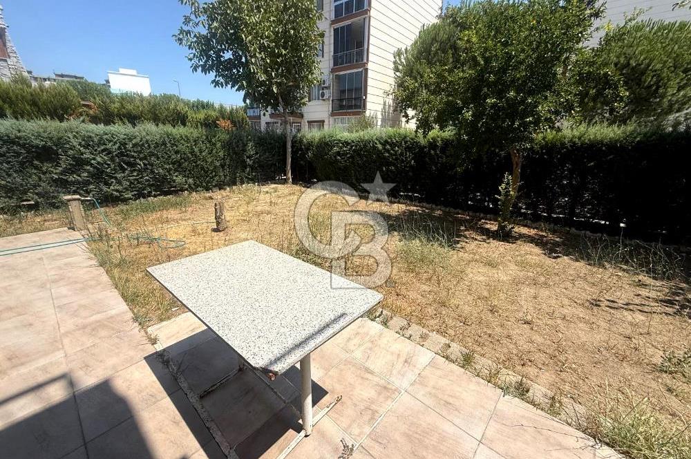Güzelyurtta Spil Manzaralı Site İçi 5+1 Tripleks Villa
