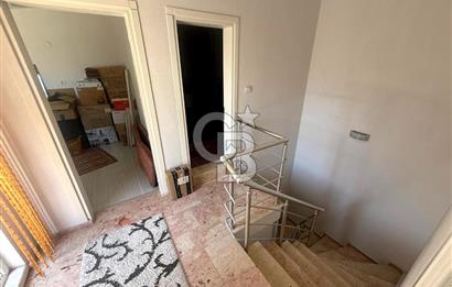 Güzelyurtta Spil Manzaralı Site İçi 5+1 Tripleks Villa