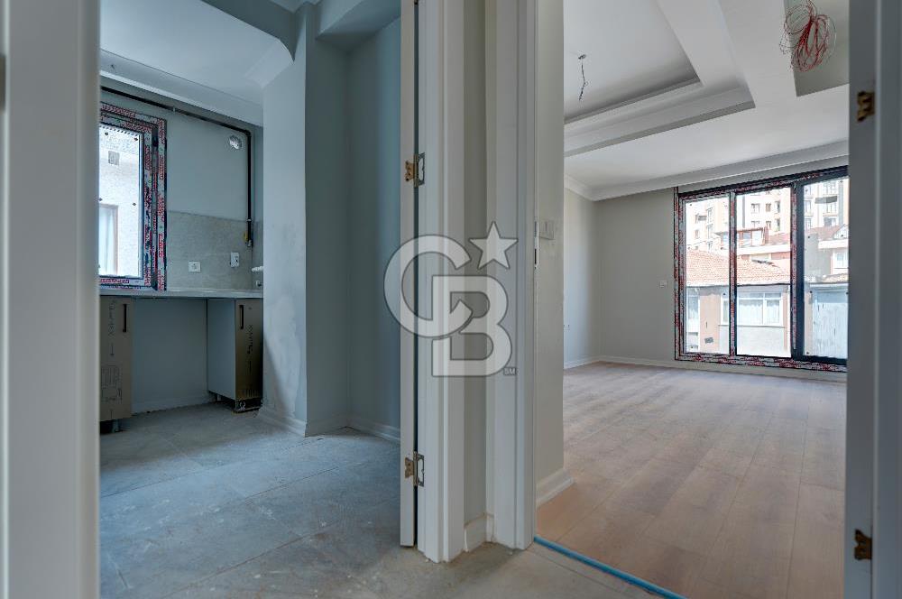 ÜMRANİYE 3+2 YENİ BİNA DEĞERLİ LOKASYON ÇOK ŞIK DAİRE