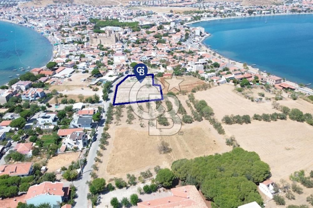 Çandarlı Yarımadada, Mükemmel Konumda 3.716 m2 Satılık Tarla