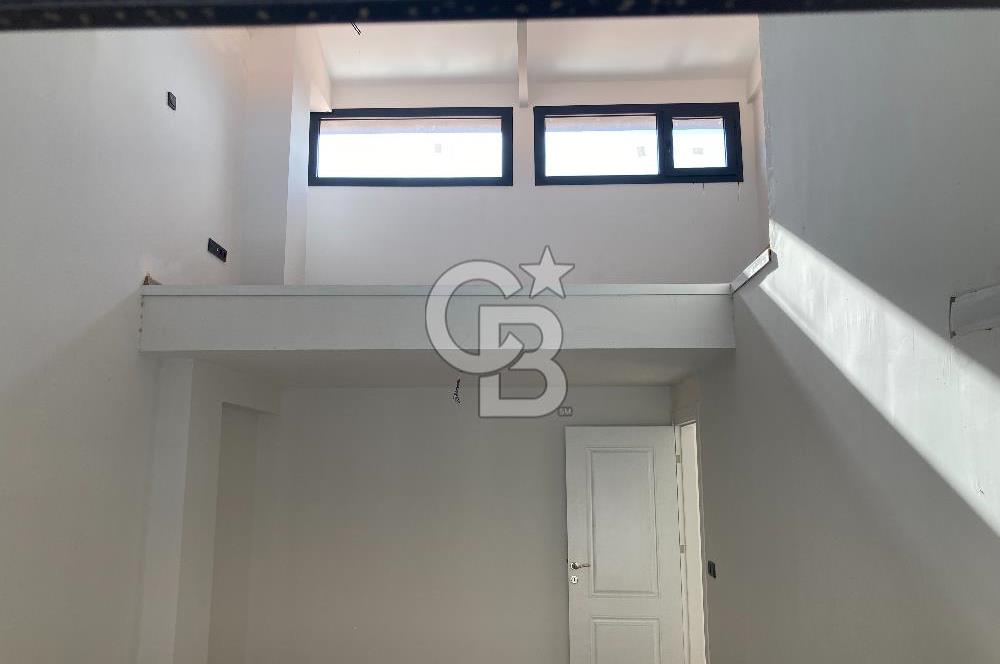 CB SMYRNA'DAN KEMALPAŞA'DA SİTE İÇERİSİNDE KİRALIK 3+1 LÜX VİLLA