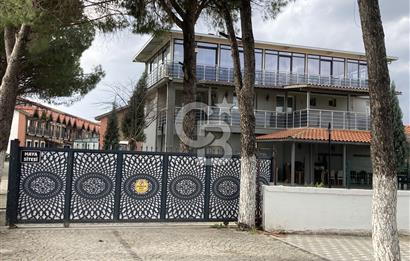CB SMYRNA'DAN KEMALPAŞA'DA SİTE İÇERİSİNDE KİRALIK 3+1 LÜX VİLLA