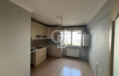 Çiğli Balatçık Cadde Üstü Kiralık 2+1 Daire