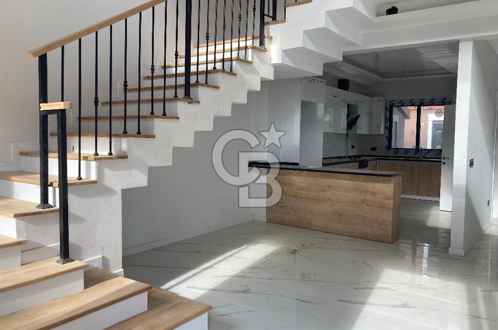 CB SMYRNA'DAN KEMALPAŞA'DA SİTE İÇERİSİNDE KİRALIK 3+1 LÜX VİLLA