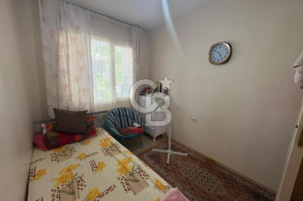 ✅ Karşıyaka Tuna Mahallesi’nde Tiyatro Sokağında, Asansörlü 3+1 Geniş Daire!
