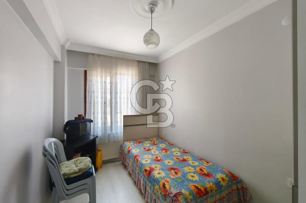 Ayvalık Ali Çetinkaya'da Deniz Manzaralı Satılık 2+1 Daire