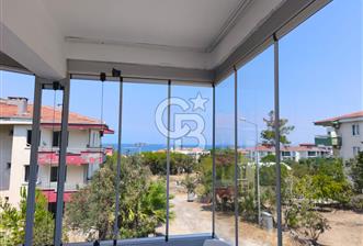 Ayvalık Ali Çetinkaya'da Deniz Manzaralı Satılık 2+1 Daire