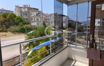 Ayvalık Ali Çetinkaya'da Deniz Manzaralı Satılık 2+1 Daire
