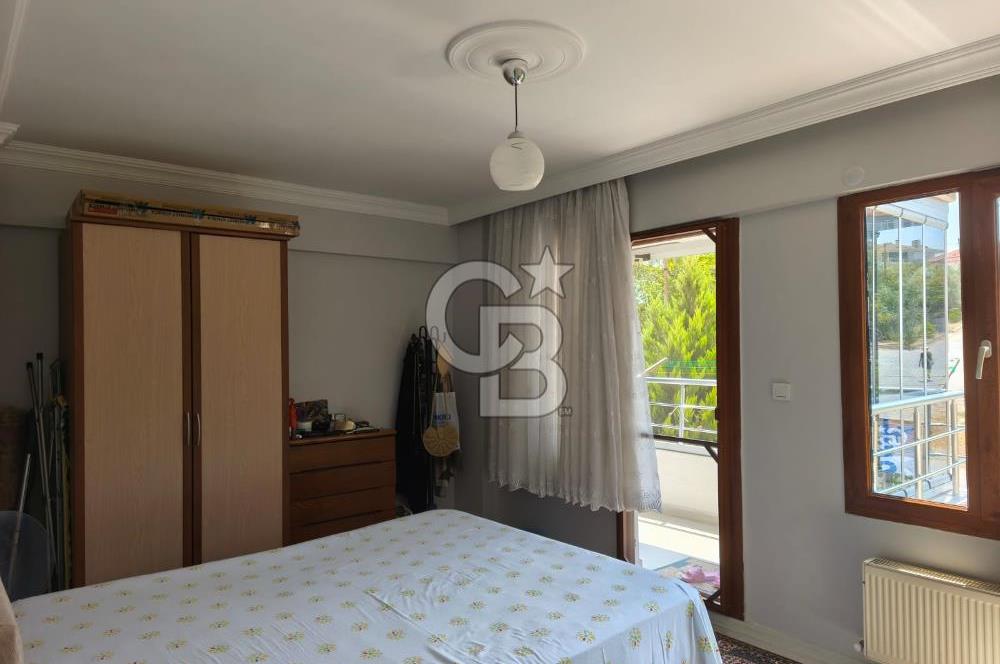 Ayvalık Ali Çetinkaya'da Deniz Manzaralı Satılık 2+1 Daire