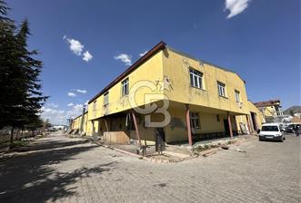 1.OSB 35.CADDE-İDARİ BİNALI 2000 + 600 M2 KİRALIK HANGAR