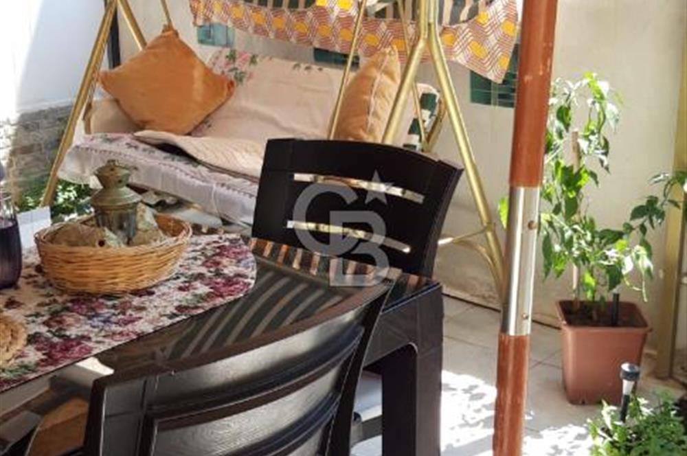KÜÇÜKKUYU AYVACIKTA 2+1 86 M2 NET MÜSTAKİL BİNA