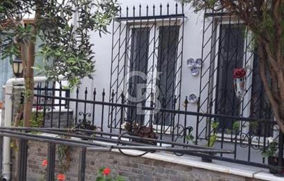 KÜÇÜKKUYU AYVACIKTA 2+1 86 M2 NET MÜSTAKİL BİNA