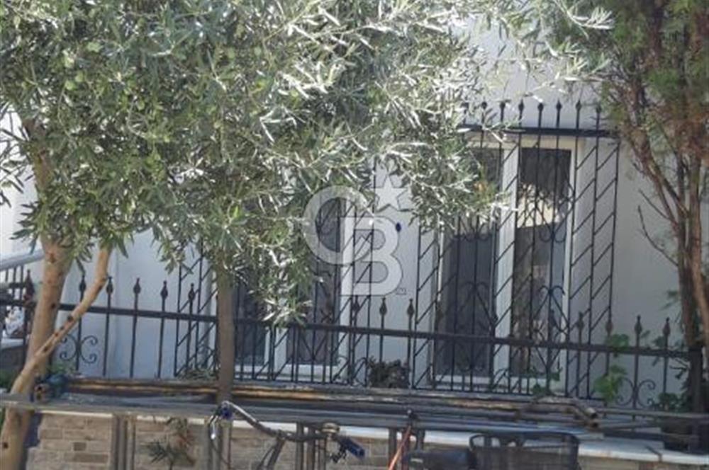 KÜÇÜKKUYU AYVACIKTA 2+1 86 M2 NET MÜSTAKİL BİNA