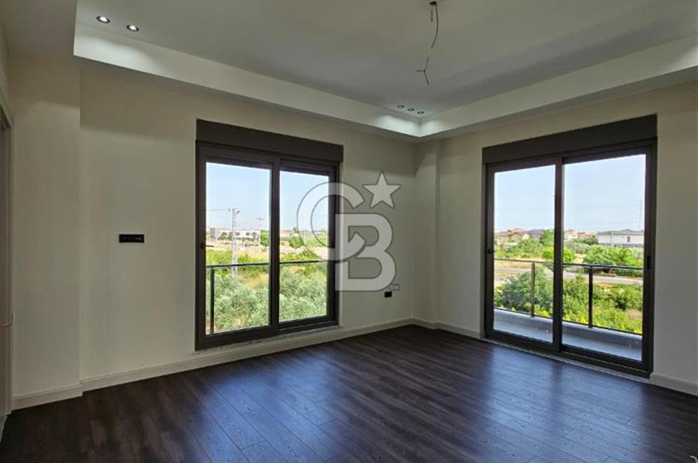Antalya Döşemealtı'nın Kalbinde Lüks, Modern, Satılık 4+1 Villa!
