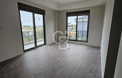 Antalya Döşemealtı Modern Mimarili, Lüks, Havuzlu Satılık Villa