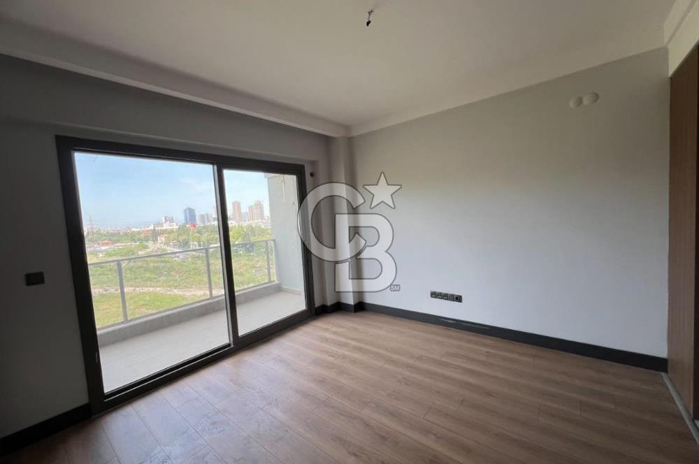 Bornova Kiralık Daire 2+1 Goldiva Familya Sitesinde