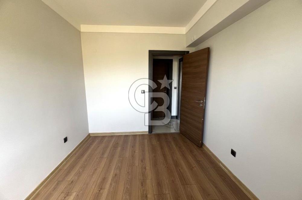 Bornova Kiralık Daire 2+1 Goldiva Familya Sitesinde