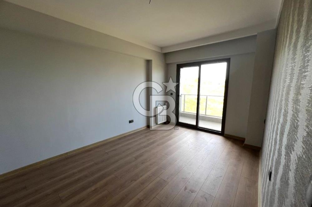 Bornova Kiralık Daire 2+1 Goldiva Familya Sitesinde