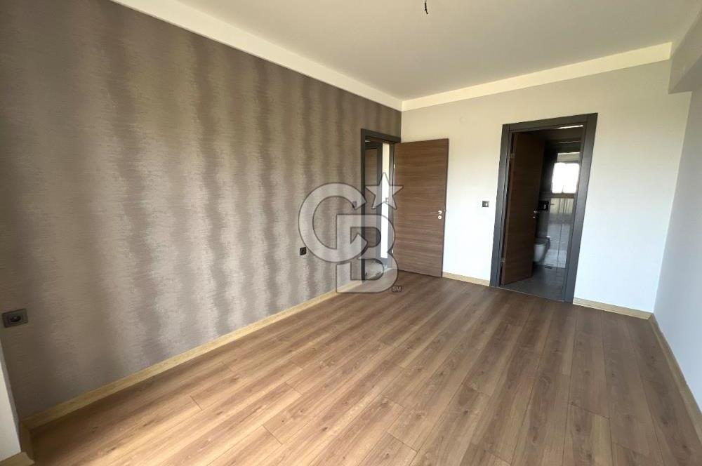 Bornova Kiralık Daire 2+1 Goldiva Familya Sitesinde
