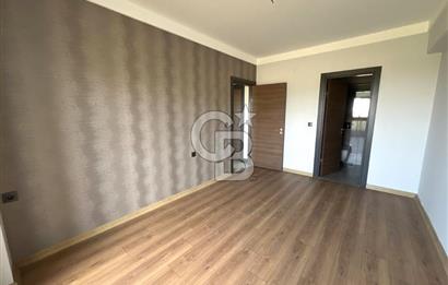 Bornova Kiralık Daire 2+1 Goldiva Familya Sitesinde