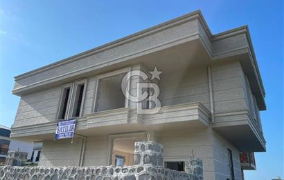 DIŞARIDA ARADIĞINIZ HER ŞEY BU VİLLANIN İÇİNDE