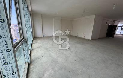 Ümraniye Mithatpaşa caddesi üzeri Kiralık 300 m2 2 katlı ofis